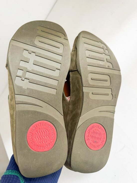 Women FitFlop Suede Olive Green Criss Cross Wedge Sandals